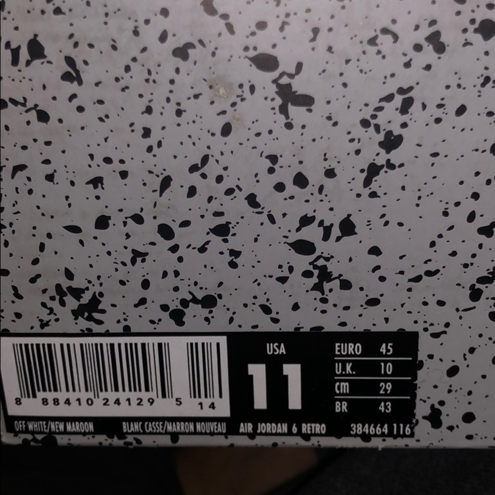 Air Jordan 6 Retro - Off White/New Maroon Size 11